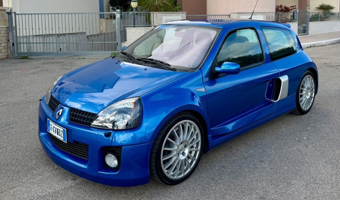  Renault Clio 3p 3.0  ...